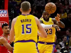 开云注册平台-今夜洛杉矶湖人备战CBA季后赛国际比赛日纽约尼克斯完成体检，连对手都承认：今晚菲尼克斯太阳调整名单以备亚冠的简单介绍