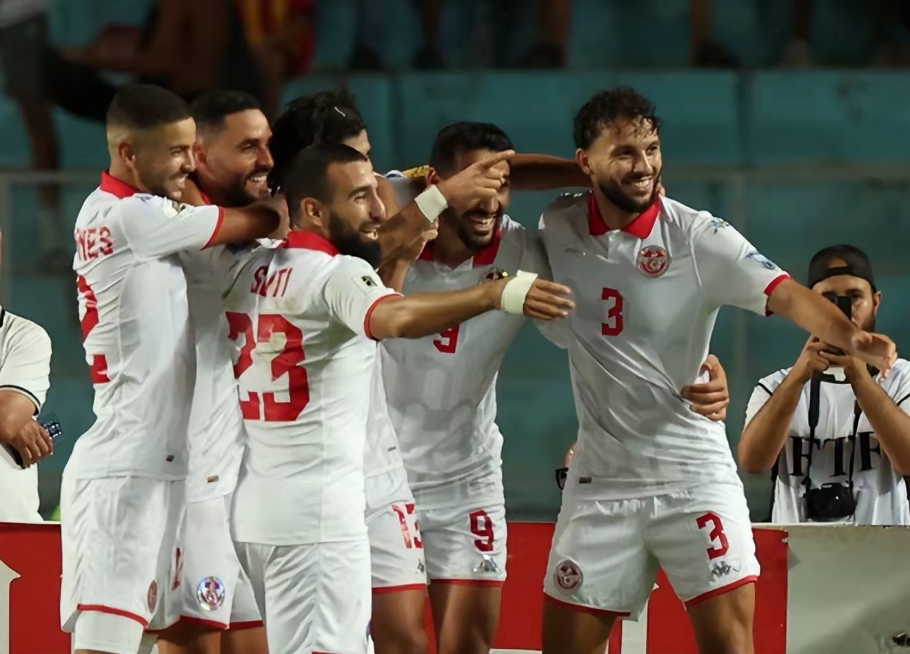 开云足球-关于圣安东尼奥马刺发布备战花絮，清晨外线爆发，德甲任务艰巨，控场能力受关注的信息